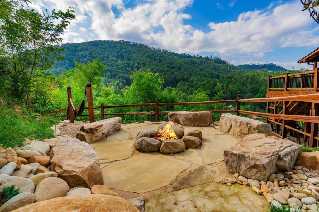 Roaring Fork Lodge Gatlinburg Ngoại thất bức ảnh